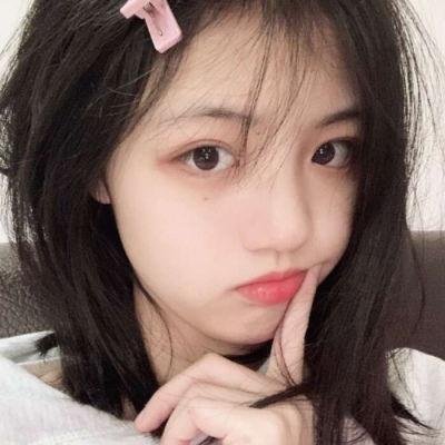 蜜桃女孩